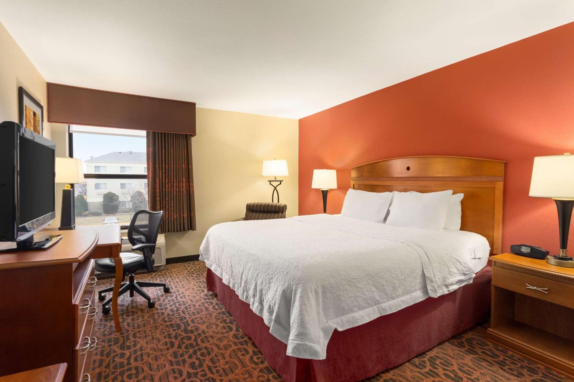 Hampton Inn Wichita-East Exteriör bild
