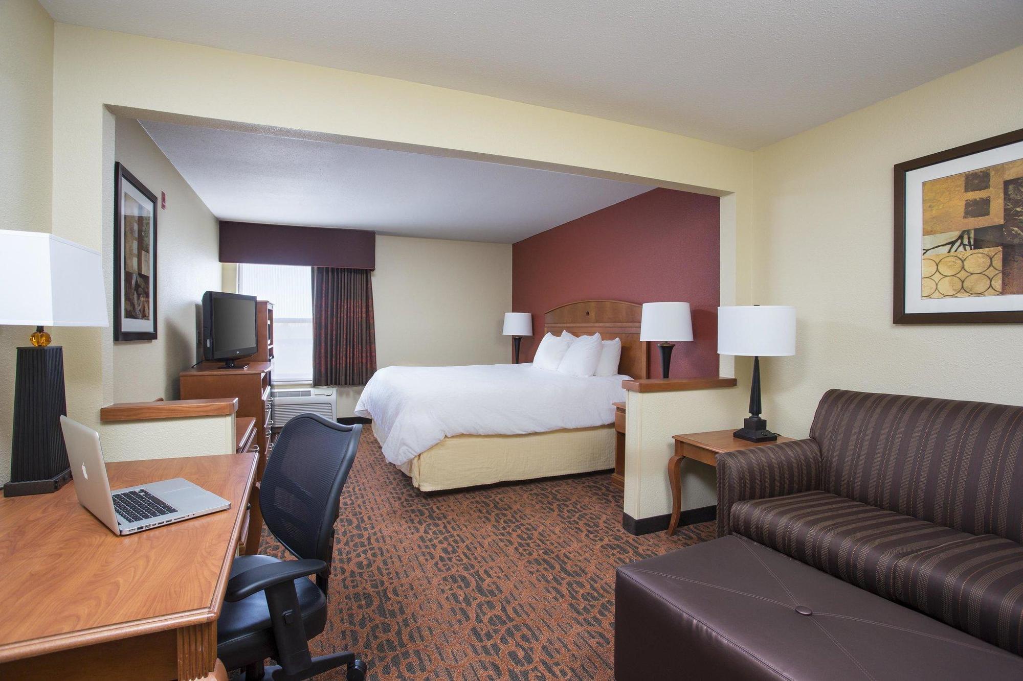 Hampton Inn Wichita-East Exteriör bild